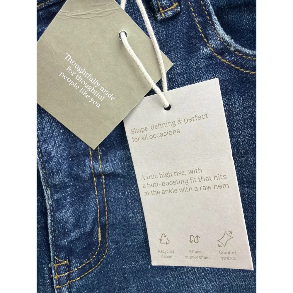 Oliver Logan Aberdeen High Rise Straight Leg‎ Jeans Blue Raw Hem Size 6/28 NEW